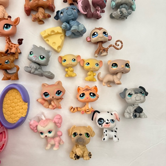 Littlest Pet Shop Bundle - Picture 6 of 14